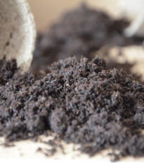 Substrát pro okrasné rostliny - speciální substrát - 100 g